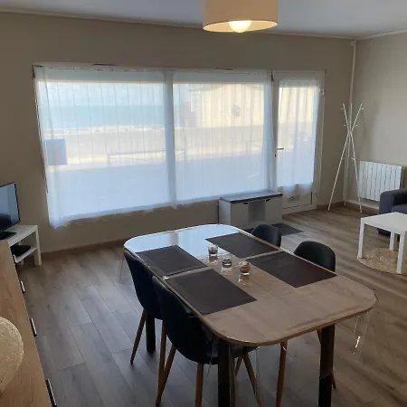 Au Point De Vue : Face A La Mer. Daire Veulettes-sur-Mer